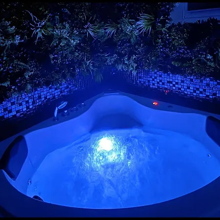 アパート Le Passage Secret - Balneo Privee - Escapade A 2 サン・クエンティン